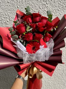 ROYAL RED