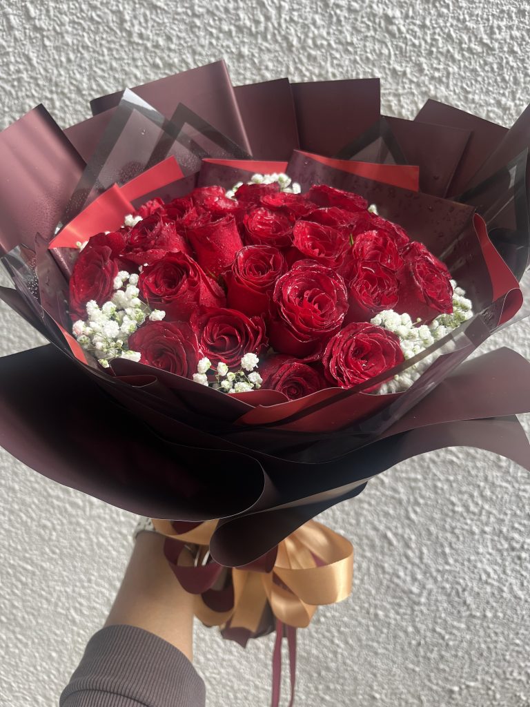 Dreamy Red Rose Bouquet